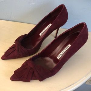 Manolo Blahnik Suede Burgundy heels